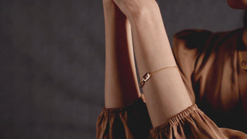 Horizon Anillo Wishbone Espinela Negra - Oro Vermeil 18k